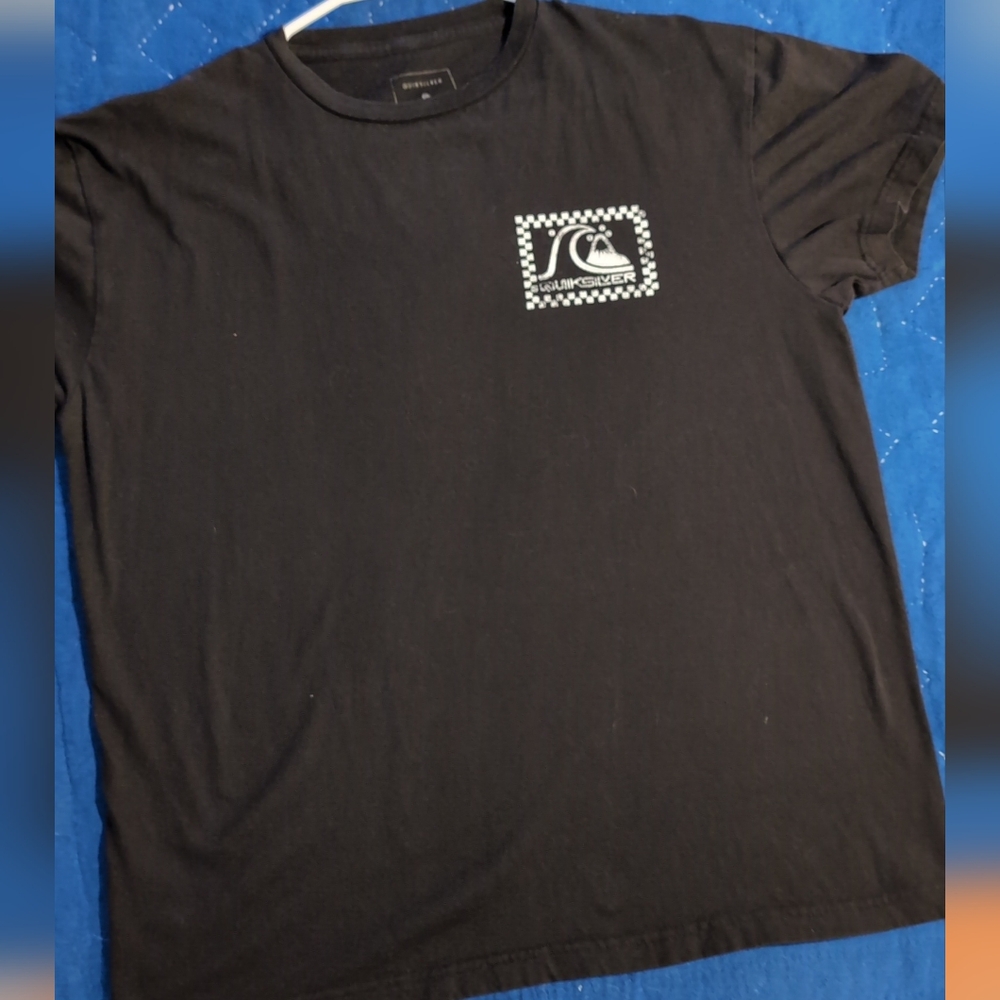 Men's Quicksilver shirt size large